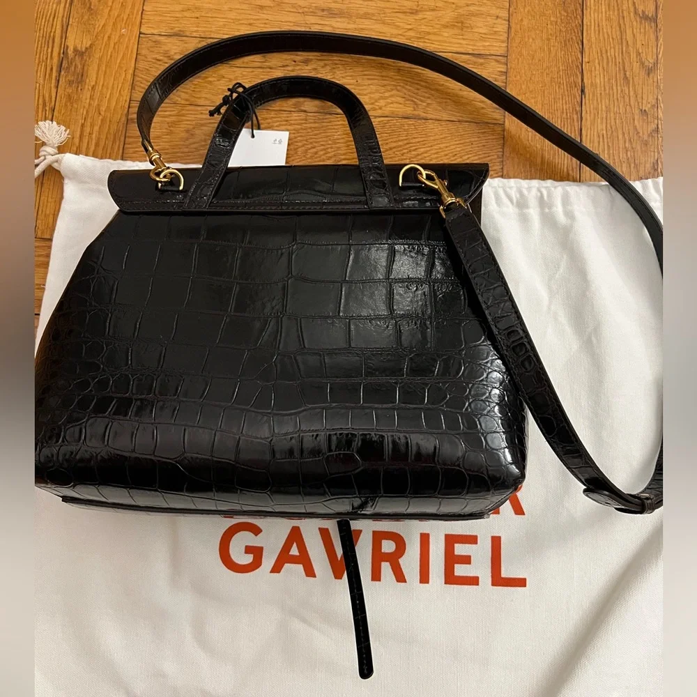 Mansur Gavriel Black Croc-Embossed Crossbody Bag - Picture 14 of 16